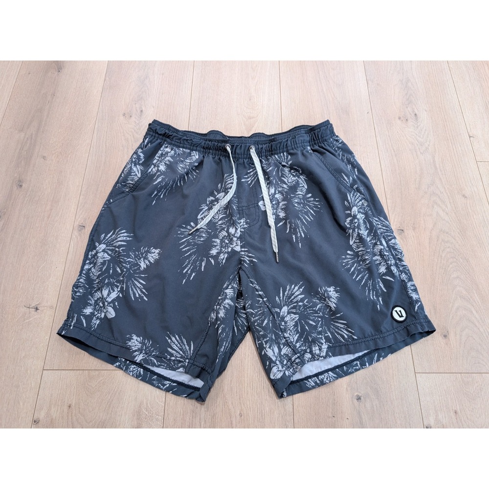 Vuori Men's Kore Shorts Hawaiian Floral Print Gray Large 7" Inseam Lined